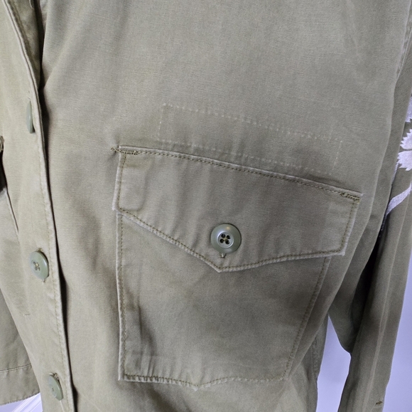 Levi’s 2X Olive Green Military Shirt Jacket Floral Embroidery Utility Shacket - Picture 7 of 11
